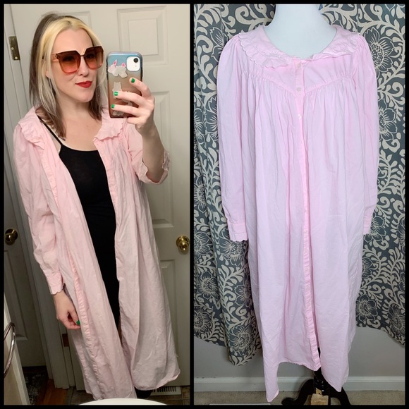 Vintage Other - Comfy Cute, VINTAGE, pink nightgown!!